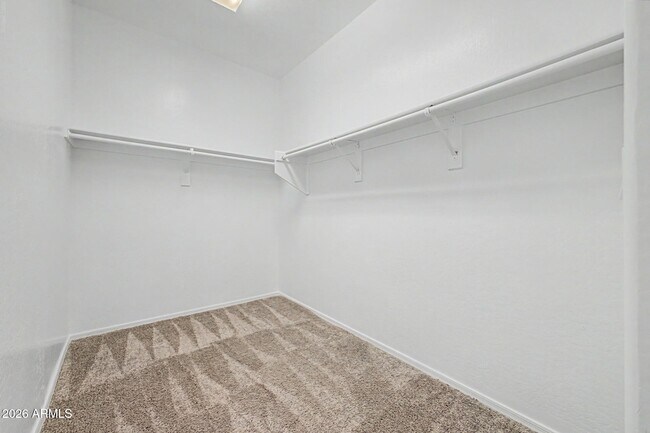 Building Photo - 21254 W Hubbell St