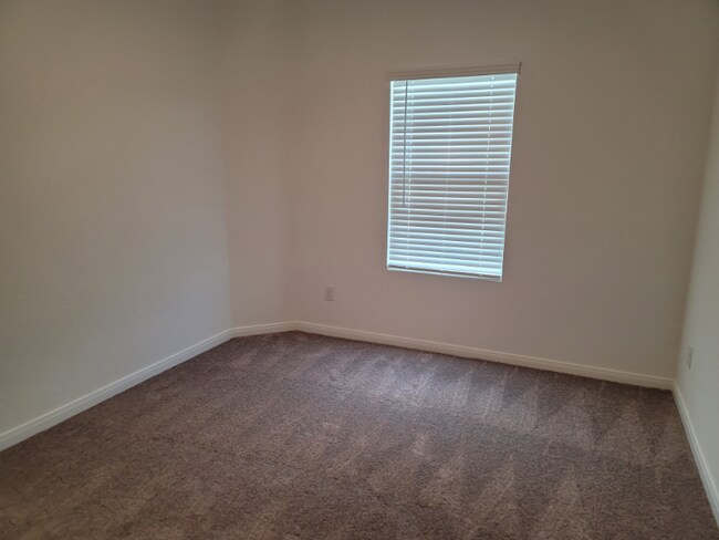 Building Photo - 221 Cordova Xing