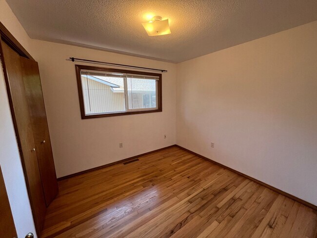 Building Photo - 3Bd/1Ba Home in Ardenwald-Johnson Creek Ne...
