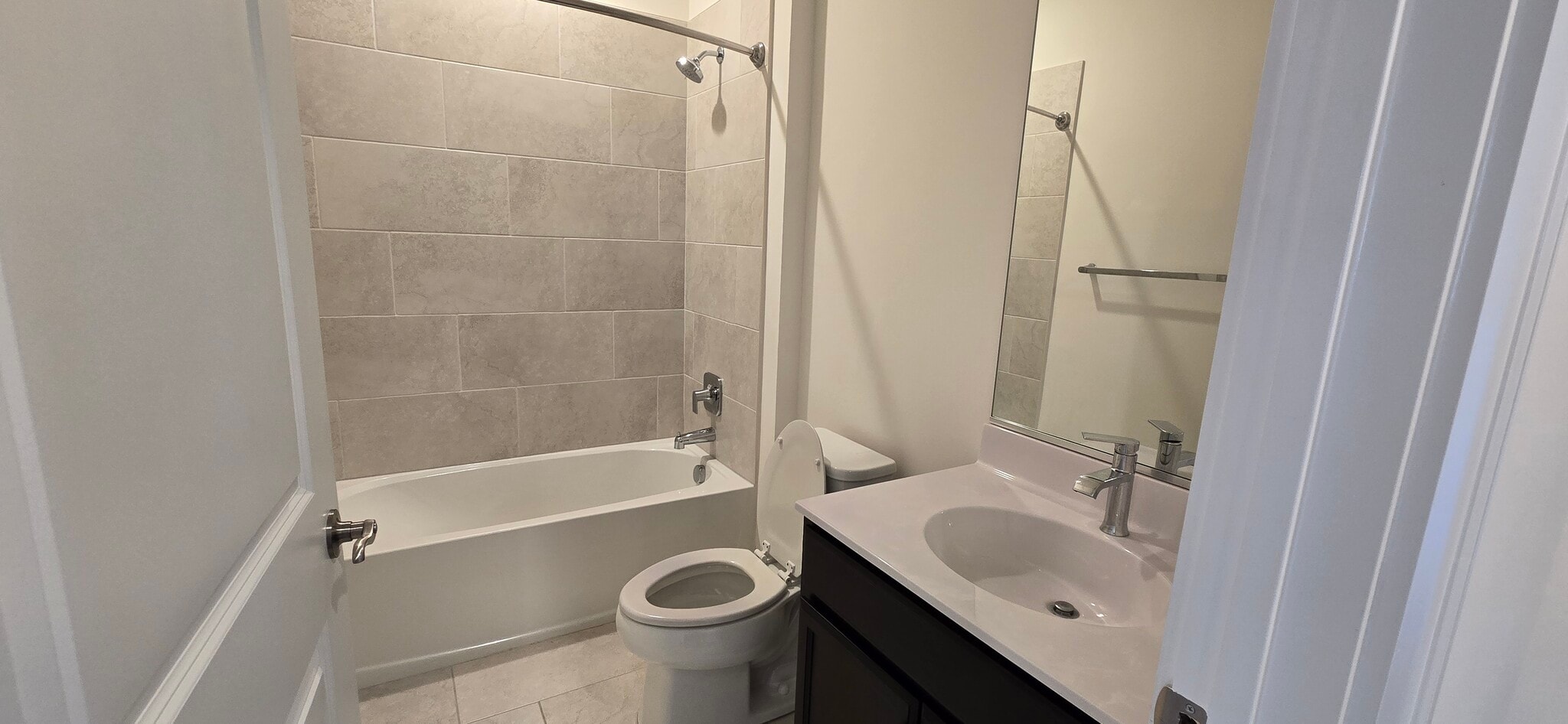 Building Photo - 1722 Old Brick Rd