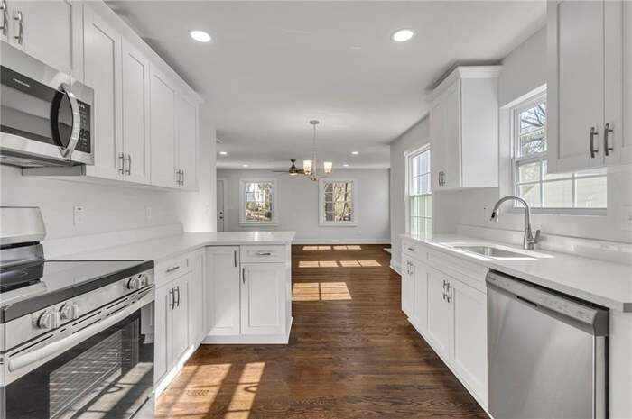 Building Photo - 1271 Lorenzo Dr SW