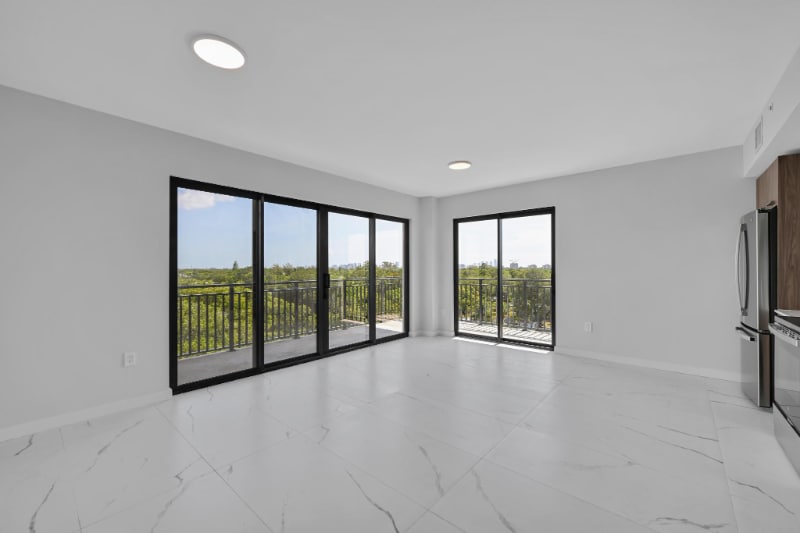 Building Photo - 840 NE 130th St