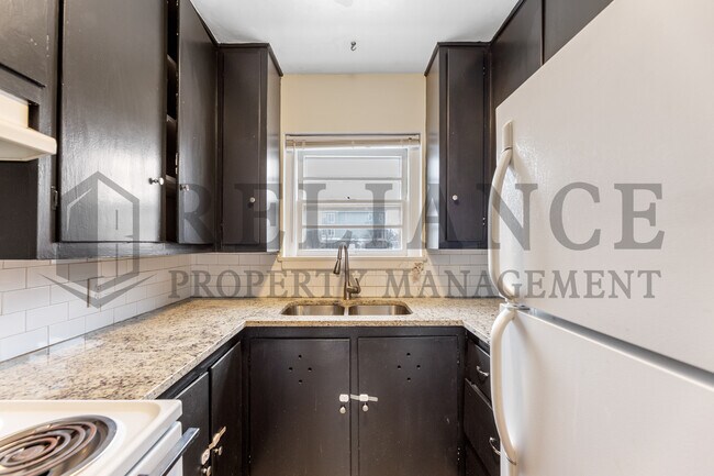 Building Photo - 3304 E Douglas Ave