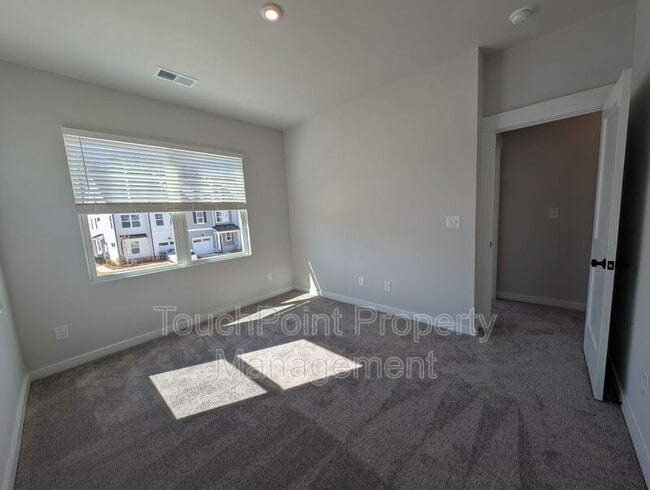 Building Photo - 3142 Finchborough Ct