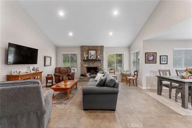 Building Photo - 1231 Citrus St