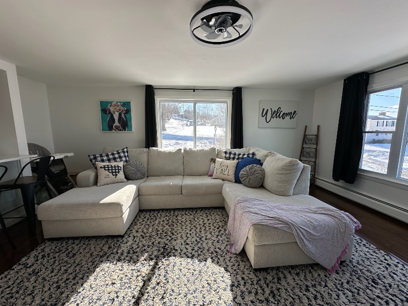 Building Photo - 152 Lepes Rd