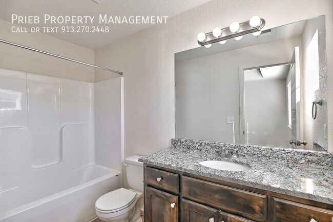 Building Photo - 8923 Findley St