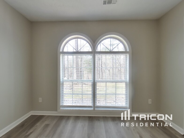 Building Photo - 5108 Cumberland Ct