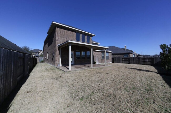 Building Photo - 6307 Falling Briar Lane