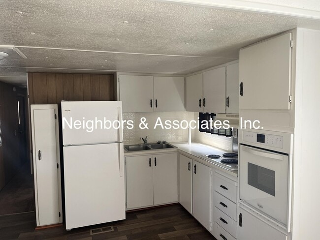 Building Photo - 30 W C Beasley Ln
