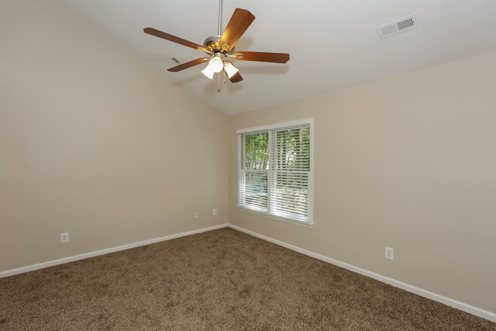 Building Photo - 2328 Torrington Ln