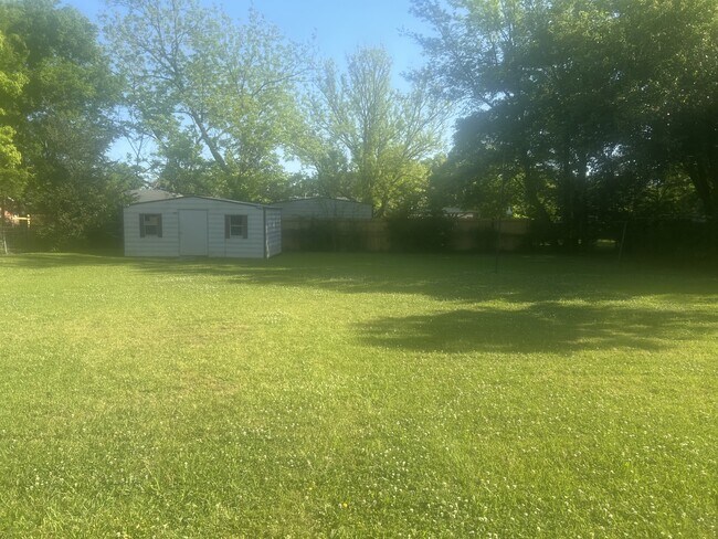 Building Photo - 2651 Clement Curve