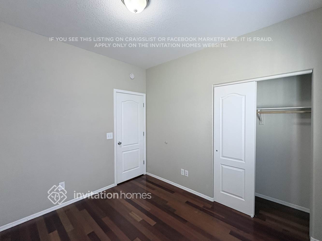 Building Photo - 2509 N Silverado