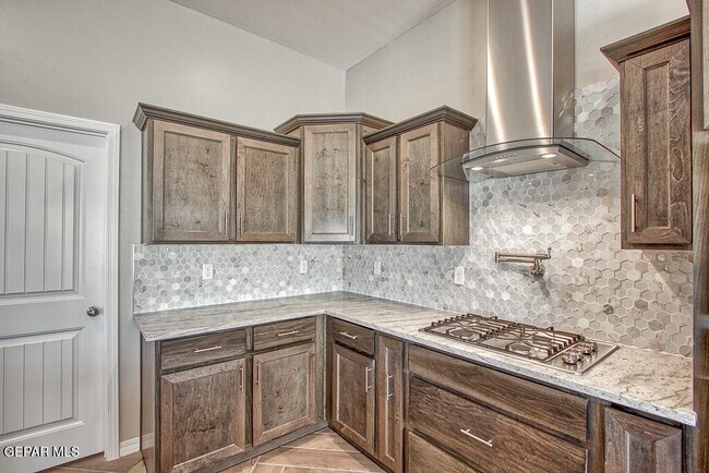 Building Photo - 14945 Tierra Haven Ave