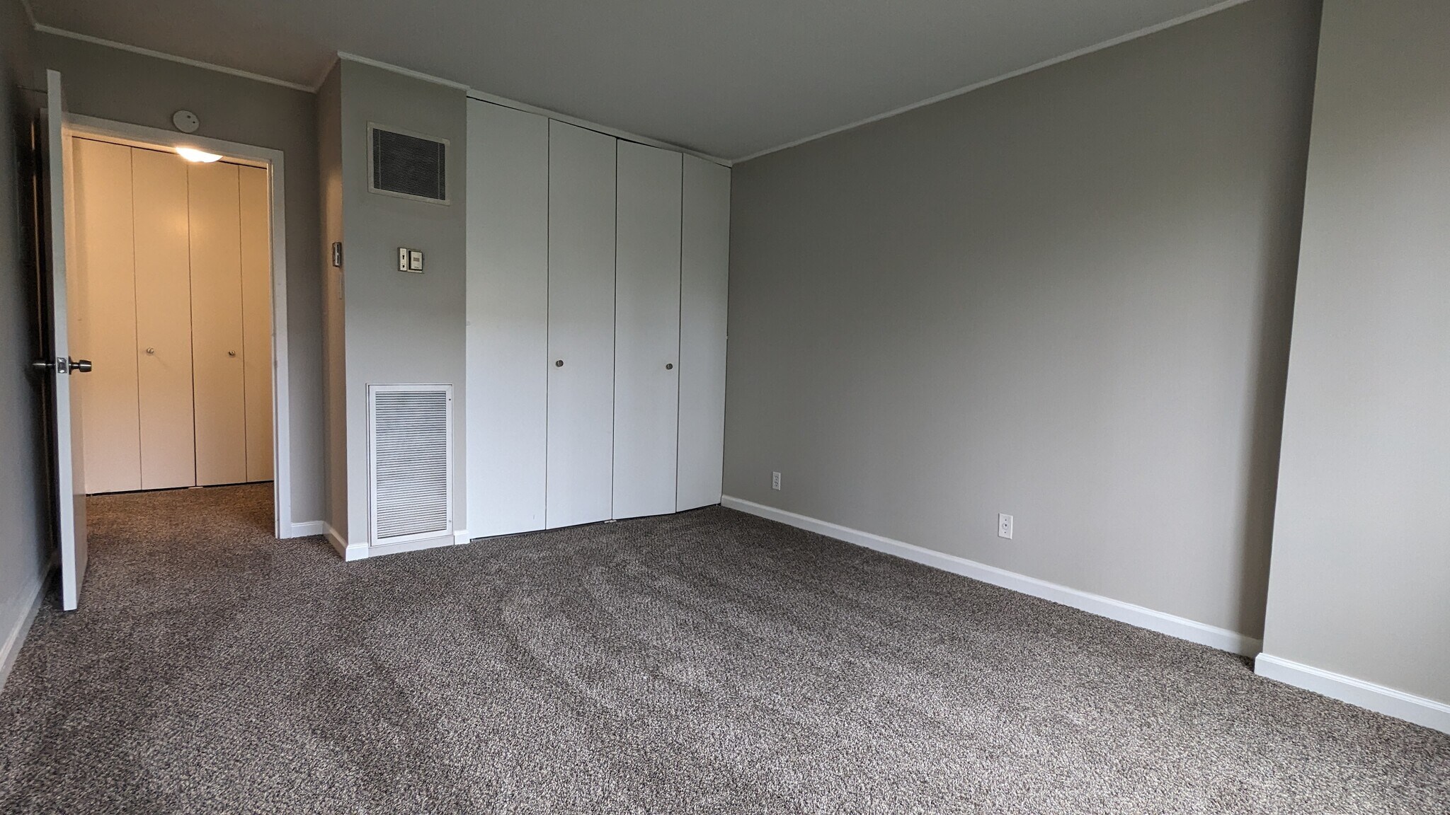 Building Photo - 2525 Main St