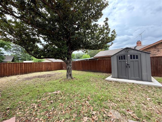 Building Photo - 1506 Whiteoak Dr
