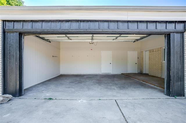 Building Photo - 4759 Fieldcrest Dr