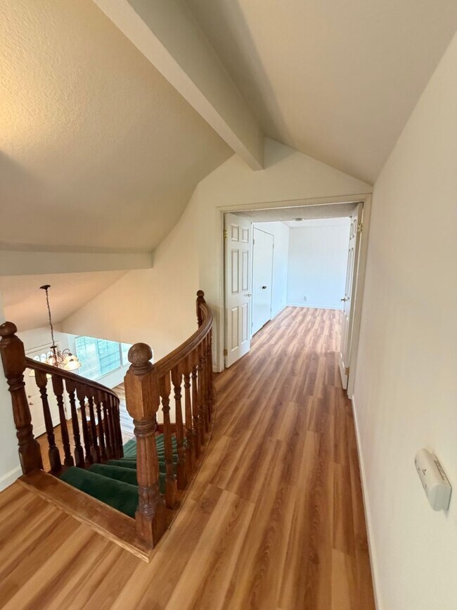 Building Photo - 2863 Sapphire Ave