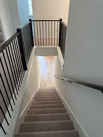 Building Photo - 1375 Hill Country Pl