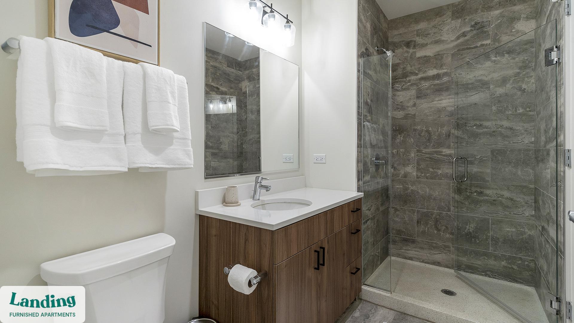 Building Photo - 2480-2522-2522 N Milwaukee Ave