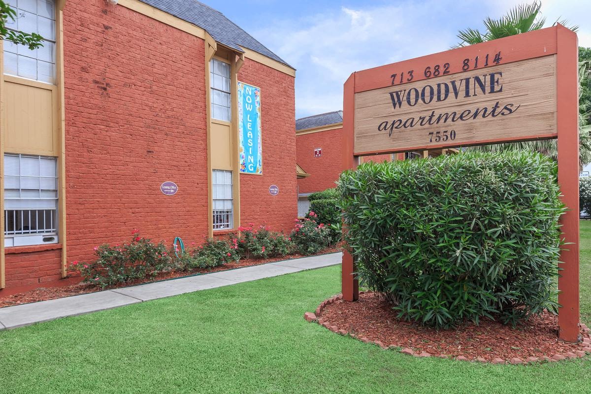 Building Photo - Woodvine Apartments