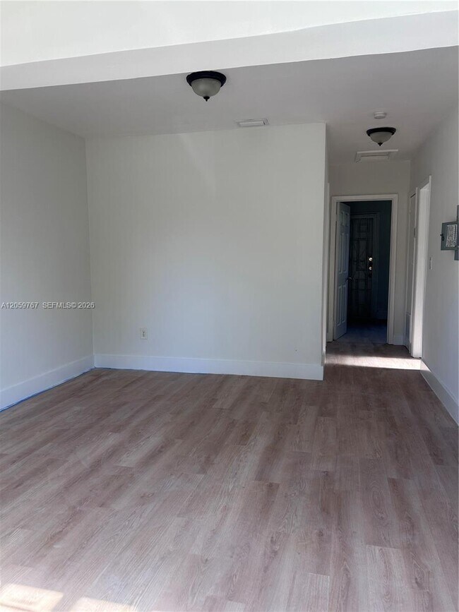 Building Photo - 1820 NW 73rd St