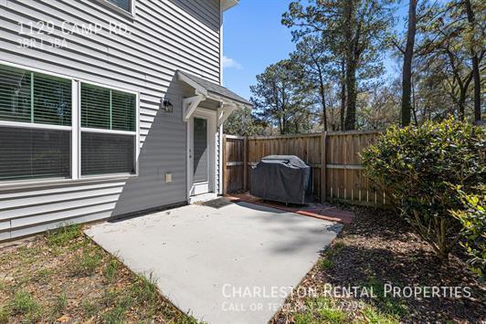 Building Photo - 1129 Camp Rd