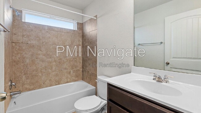 Building Photo - 5627 Calaveras Way