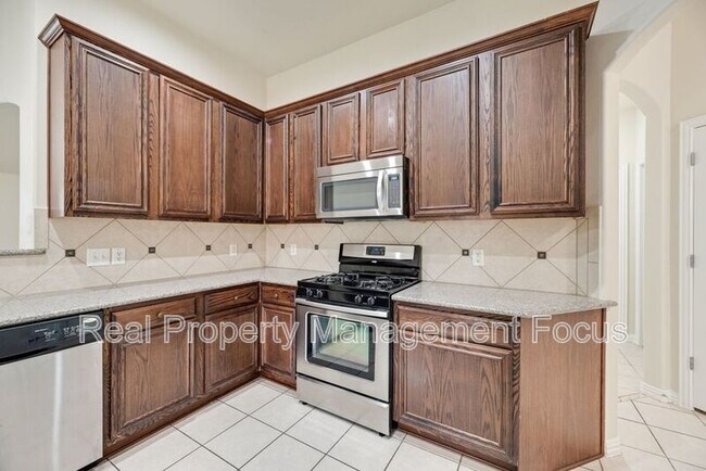 Building Photo - 5037 Diamond Peak Ct