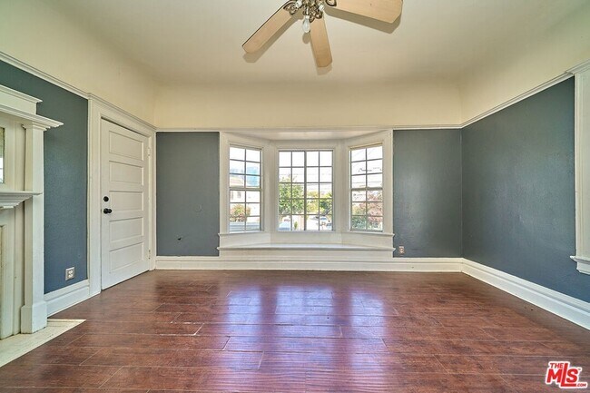 Building Photo - 1347 Valencia St