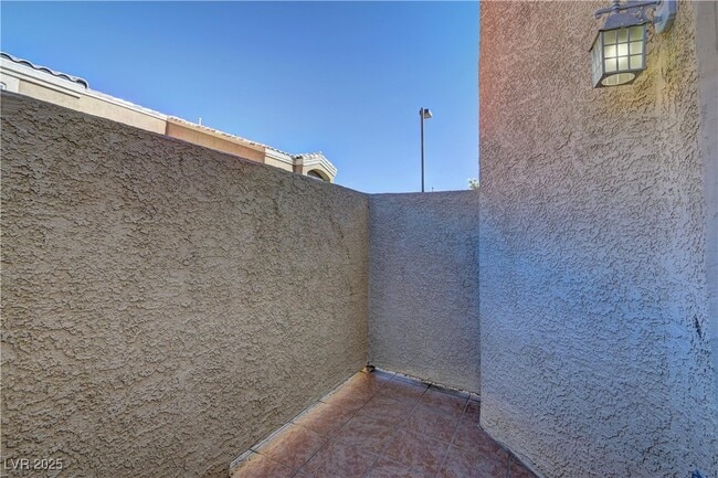 Building Photo - 5450 Morris St