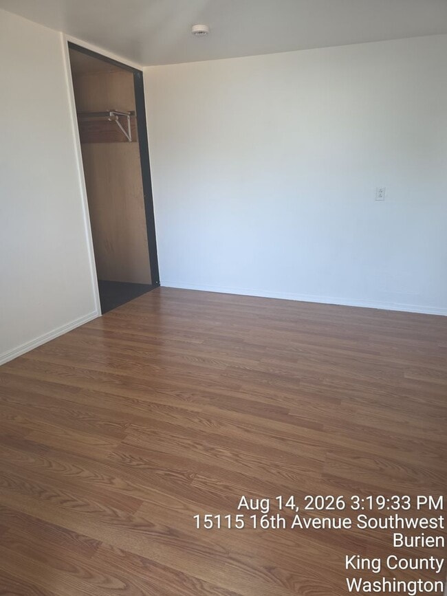Building Photo - 15115 16th Ave SW