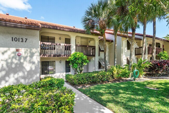 Building Photo - 10137 Mangrove Dr
