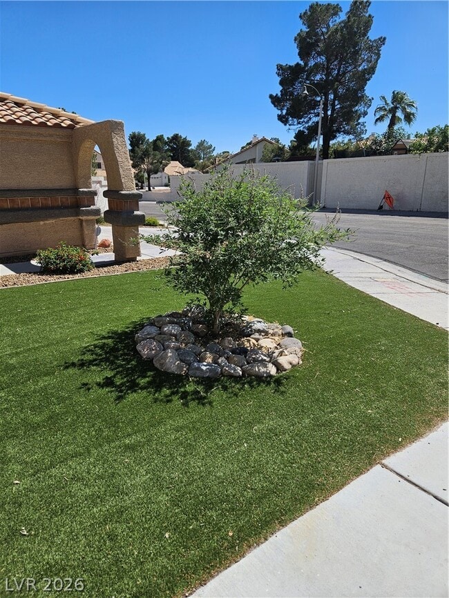 Building Photo - 9516 Wooden Pier Way