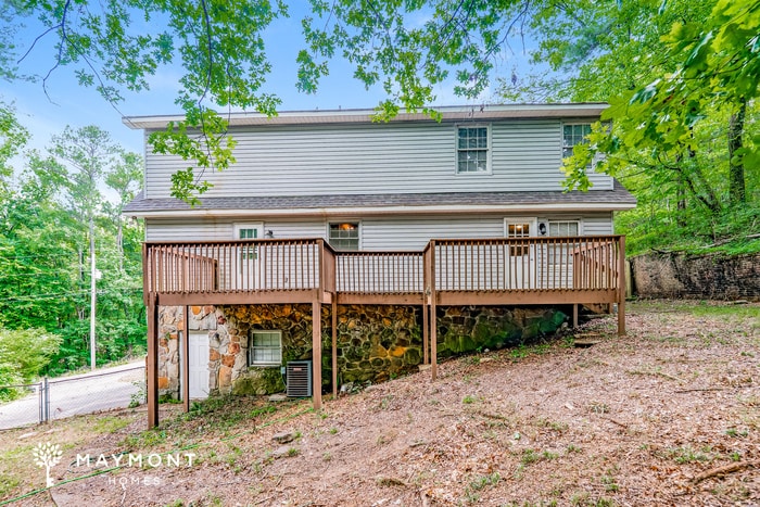 Building Photo - 101 Moss Rock Ln