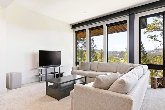 Building Photo - 4475 Forest Trail