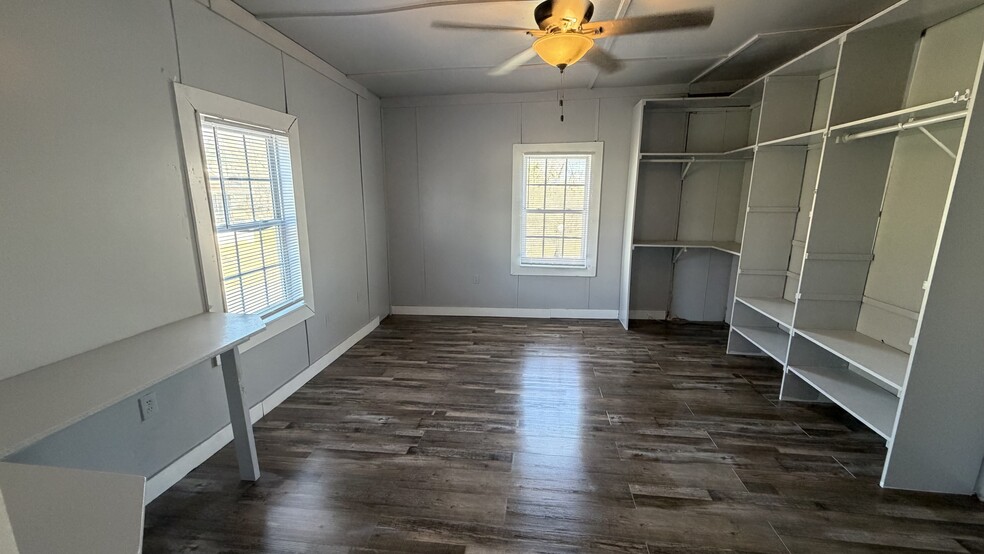 4th Bedroom - 1108 Wyllie Ave