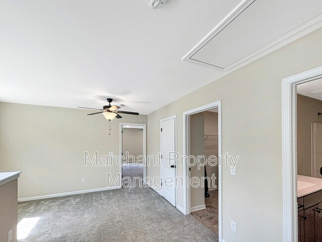 Building Photo - 106 Muir Way