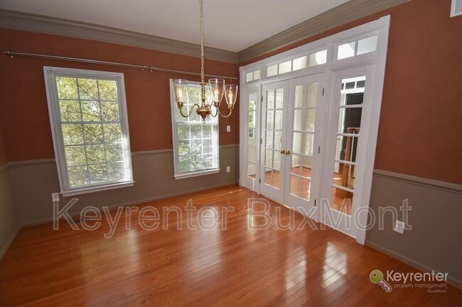 Building Photo - 3727 Green Ridge Rd