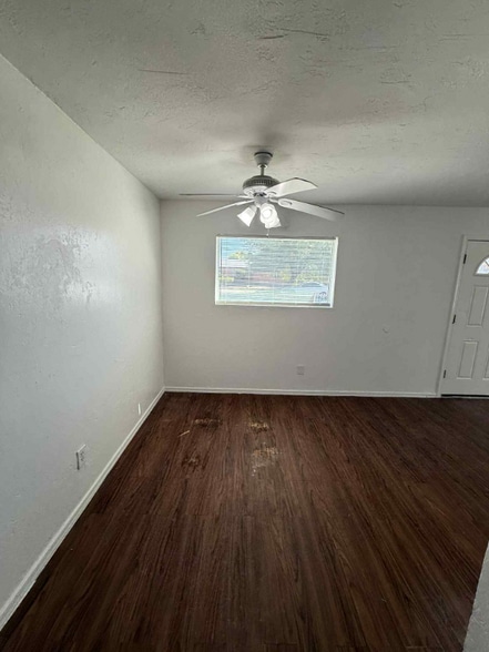 Building Photo - 1755 N 4th Ave