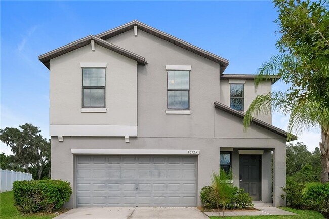 Primary Photo - 36125 Stable Wilk Ave