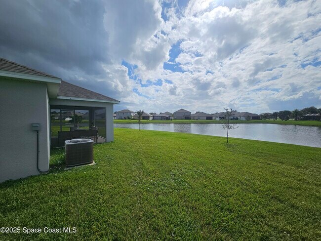 Building Photo - 586 Cooper Ct
