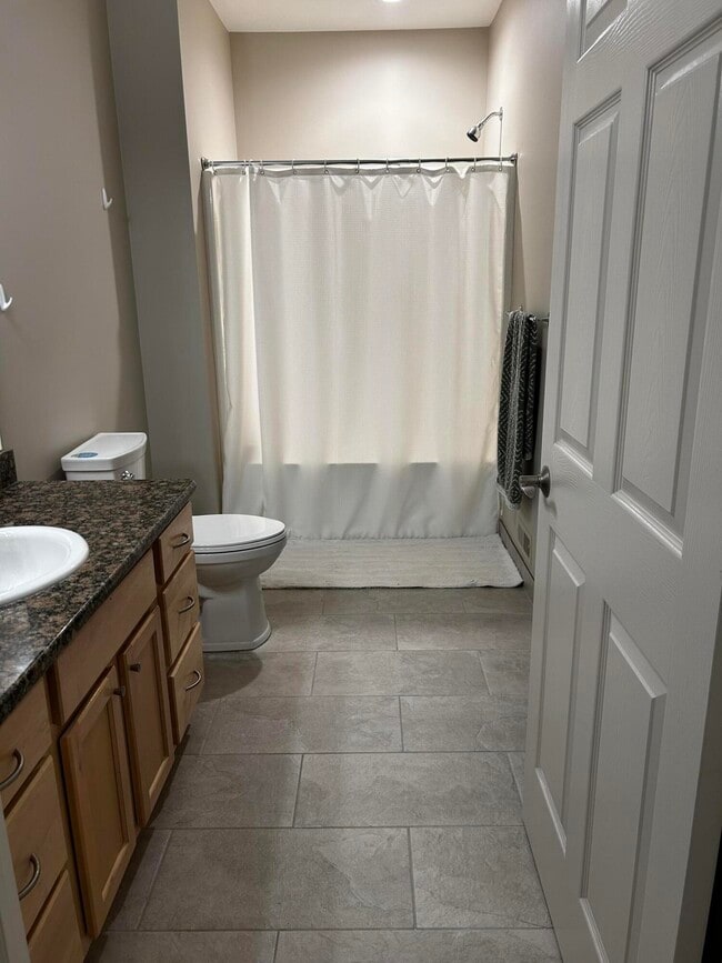Building Photo - 301 Scio Village Ct