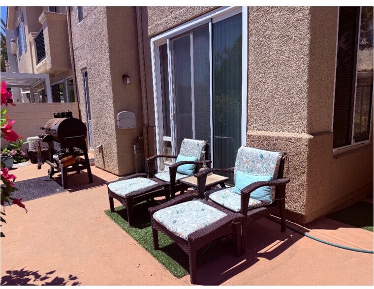 Building Photo - 4018 Brindisi Pl