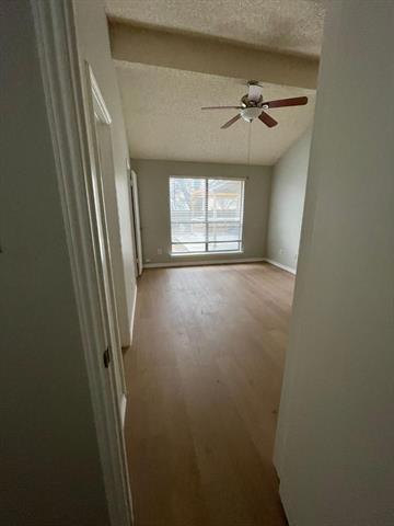 Building Photo - 2907 Hilltop Dr