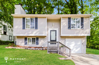Building Photo - 3 Bedroom Atlanta Home