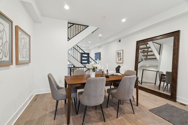 Building Photo - Brand New Townhome in Brewerytown