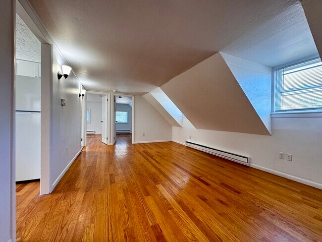 Building Photo - 807 Washington St