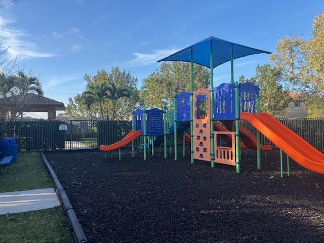 Building Photo - 5309 Santa Maria Ave