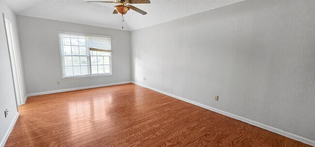 Building Photo - 4299 Gin Wade Cove